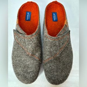 Samuel Hubbard Dreams Gray Mules W5125-502 Women’s Size 10.5